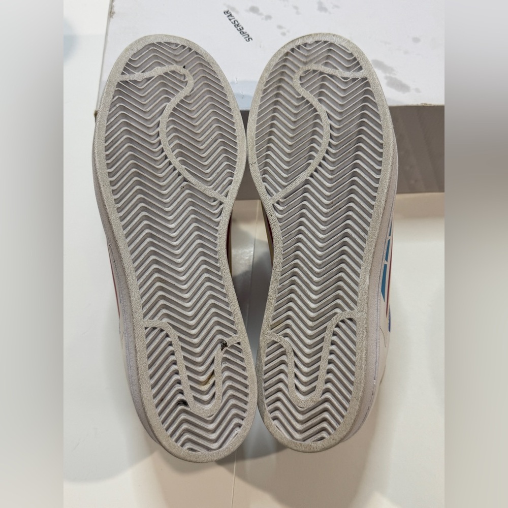 Adidas Superstar Pure J, size 7M, preowned in original box - Picture 7 of 7